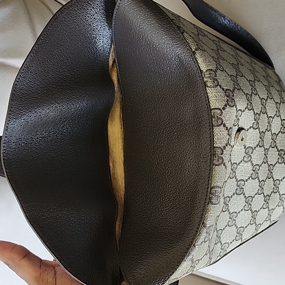Vintage Gucci Bucket Bag - Picture 6 of 16
